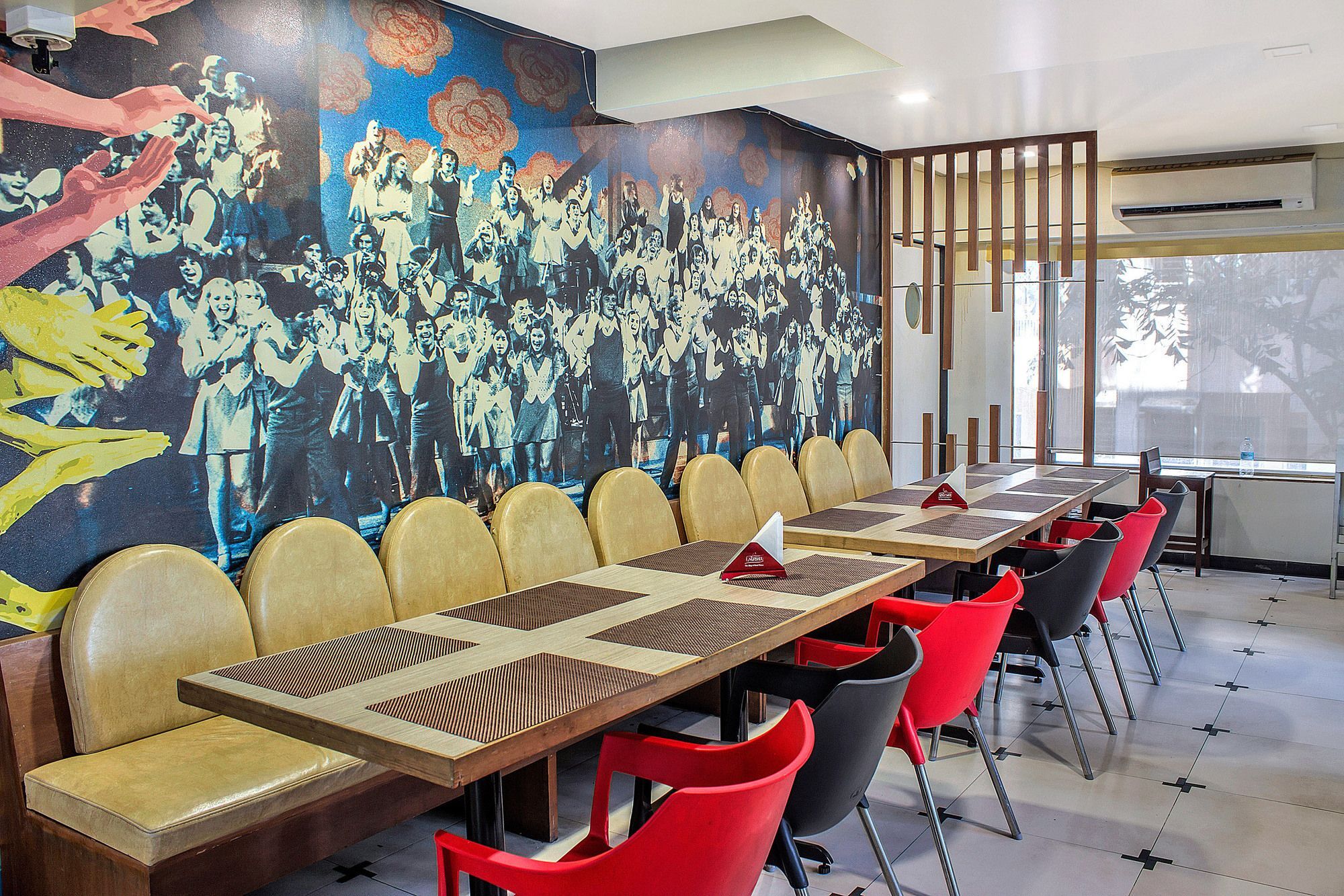 Oyo 11089 Hotel Deccan 8 Pune Extérieur photo